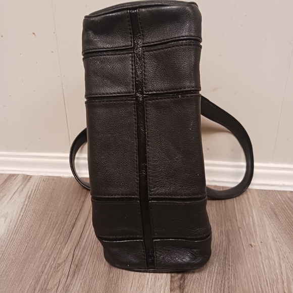 Kate Spade ♠️ satchel - Picture 9 of 9